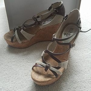 57. Michael -Michael Kors Leather/Linen wedges